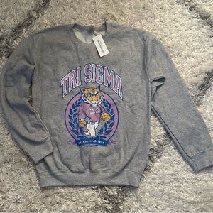 NWT University Tees Tri Sigma Sorority Grey Crewneck Varsity Sweatshirt Small